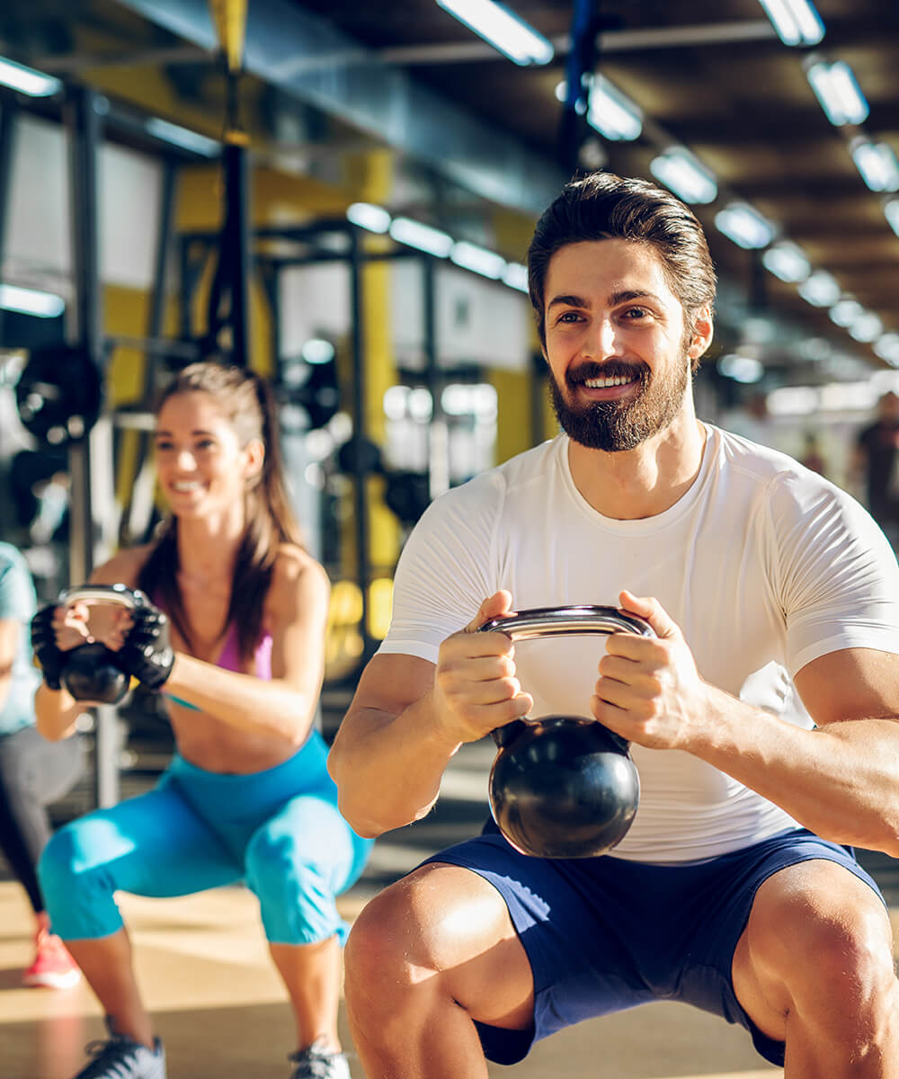 Preparador físico para entrenamientos de fuerza